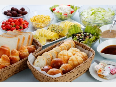 朝食バイキング  ※料理内容は季節によって異なります。