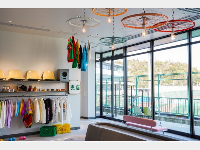 ＫＥＩＲＩＮ　ＨＯＴＥＬ　１０　ｂｙ　温故知新 売店