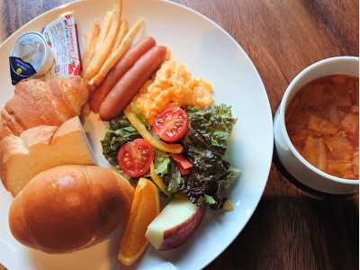 朝食バイキング GR．