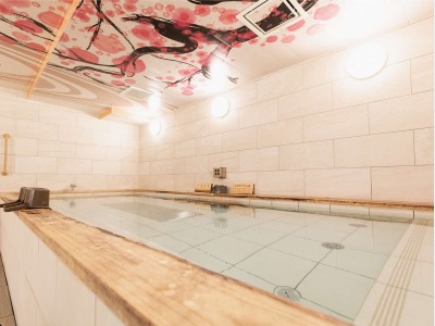 男性大浴場（天然ラジウム温泉）