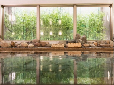 女性大浴場（天然ラジウム温泉）