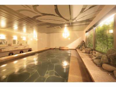 女性大浴場（天然ラジウム温泉）