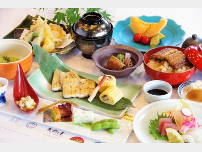 ～～うなぎ会席～～臭みの無い美味しい国産ウナギを贅沢に使いました。