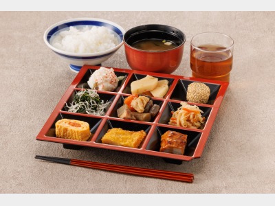 【朝食】※和食盛り付けイメージ