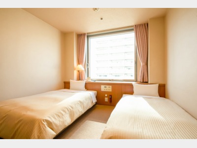 客室一例（シングル＋ソファベッド）