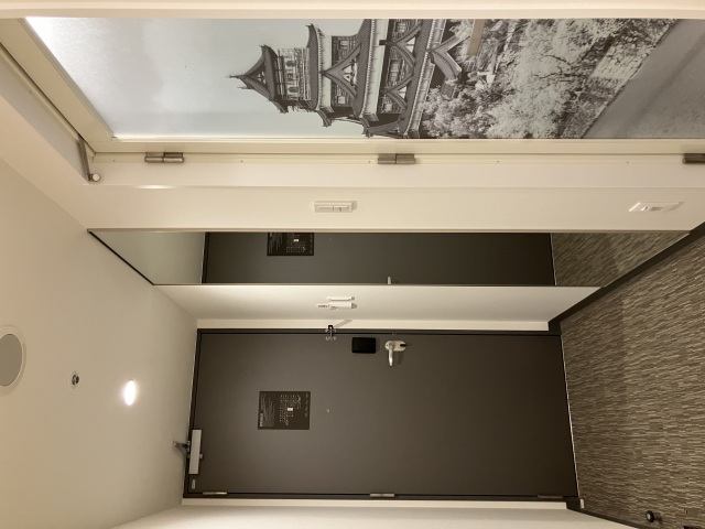 �q�����t��