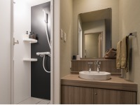 �q���@�V�����[�u�[�X�Ǝ�􂢁i�_�u���@�V�����[�u�[�X�j