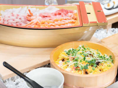 夕食バイキング