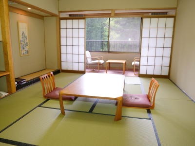 客室一例（和室）