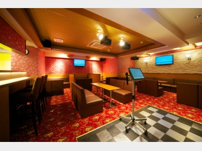 3階　ナイトラウンジ昴