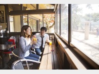 �V�[�T�C�h�e���X