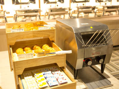 朝食バイキング