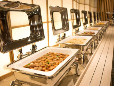 夕食バイキング