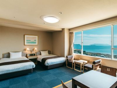 スーペリアツイン（バス付）（禁煙）