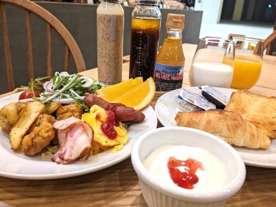 朝食ブッフェ【撮影：GR】