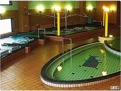 ■ホテル隣接　寛ぎの天然温泉大浴場『おんせんの森』内湯