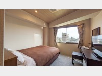 �q�q���r���j���[�A���_�u�����[��