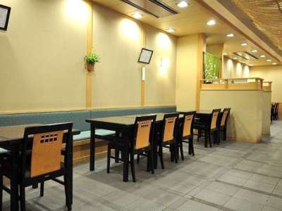 お食事処「伊呂里」テーブル席