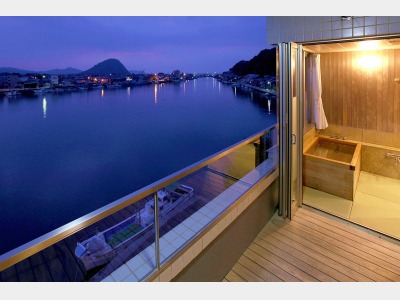 川側ワイド客室イメージ