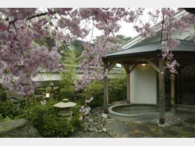 浴場・露天風呂白壁の湯