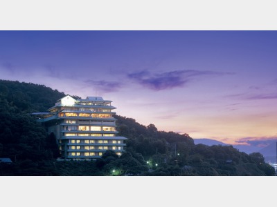 夕凪の湯　HOTEL　花樹海