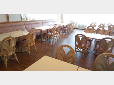 イートインスペース（１Ｆ）