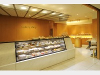 �x�[�J���[