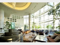 ���r�[���E���W