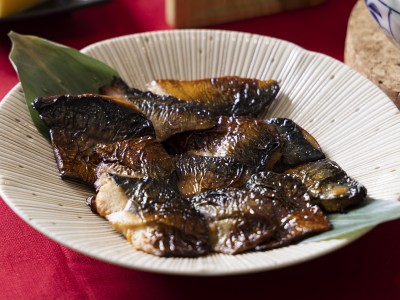【朝食】和総菜コーナー(焼き魚一例)