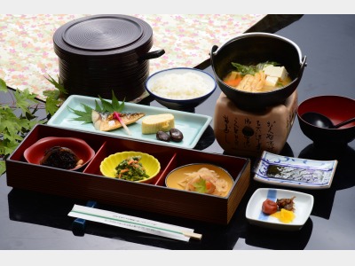 身体に優しい和食セットメニュー（一例）