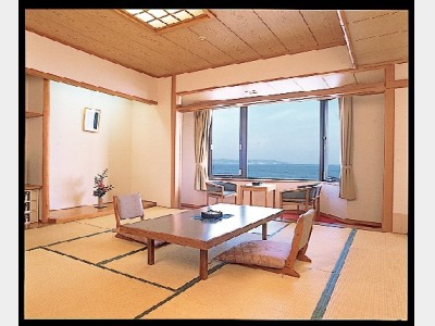 客室一例（和室）