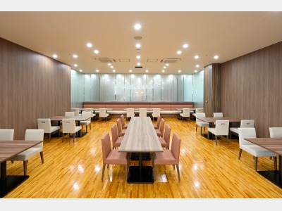 ＜朝食会場＞眉山