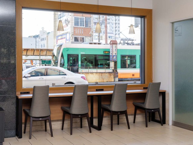 西鉄イン高知はりまや橋 【フロント共用スペース】
