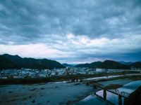 �z�e�������