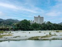 �T�̈�z�e�� ���m