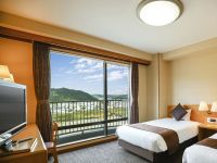 �X�[�y���A�c�C���i�o�X�t�j