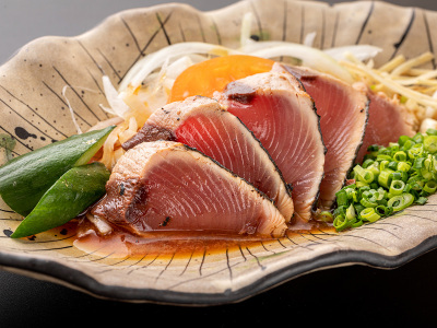 ＜絶品！カツオのたたき＞