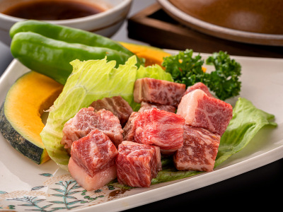 【土佐和牛陶板焼】