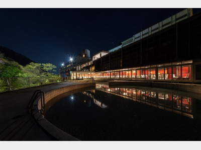 ﾋﾞｭｯﾌｪﾚｽﾄﾗﾝ桜　プールサイド