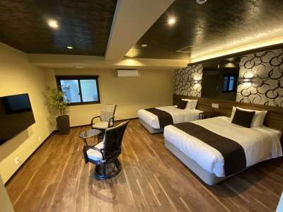 和モダンスイート和洋室