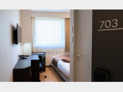 【新館プレミア】客室入口