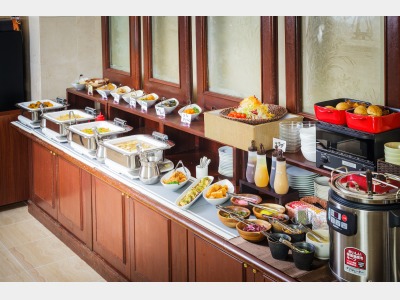 朝食バイキング