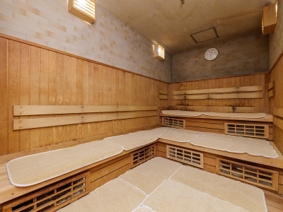 大浴場内　遠赤外線サウナ　※現在ウイルス感染防止の為利用停止中