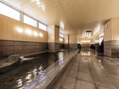 館内大浴場　15：00～25：00（最終入場24：30）6：00～9：30