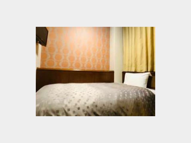 �G�R�m�~�[�V���O��