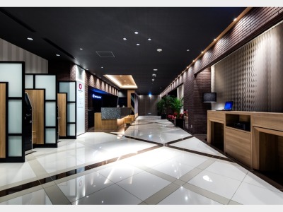 フロントロビー全景