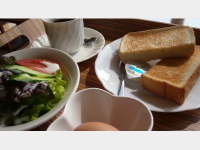 人気の100円モーニング