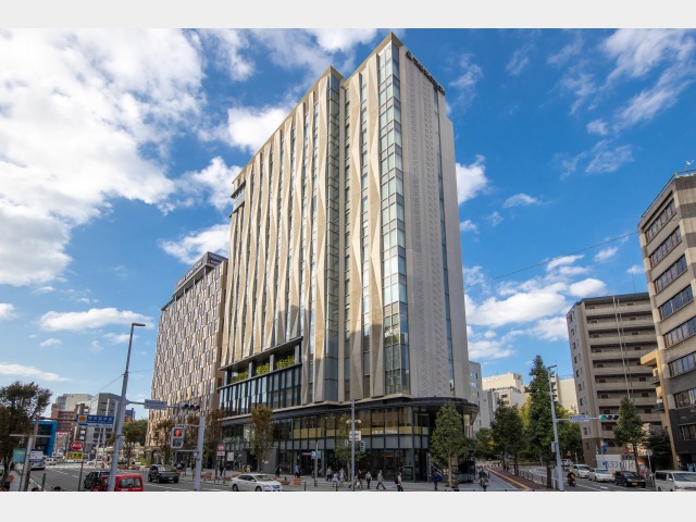 ＴＨＥ　ＢＬＯＳＳＯＭ　ＨＡＫＡＴＡ　Ｐｒｅｍｉｅｒ 外観