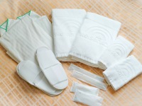 �q�����A���j�e�B