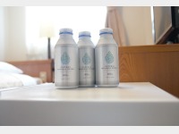 �~�l�����E�H�[�^�[���P�l�l�P�{�T�[�r�X��